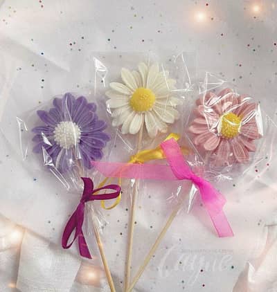 Daise candles