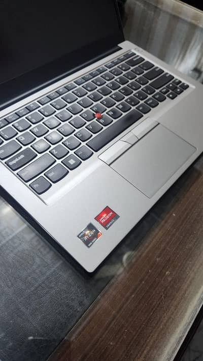 Lenovo thinkpad E14