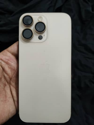 Apple iPhone 16 Pro Max