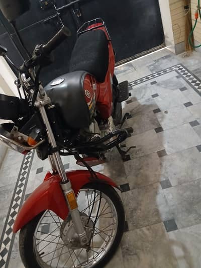 Total genuine bike hai. . Model 2022 Yamaha ybz 125