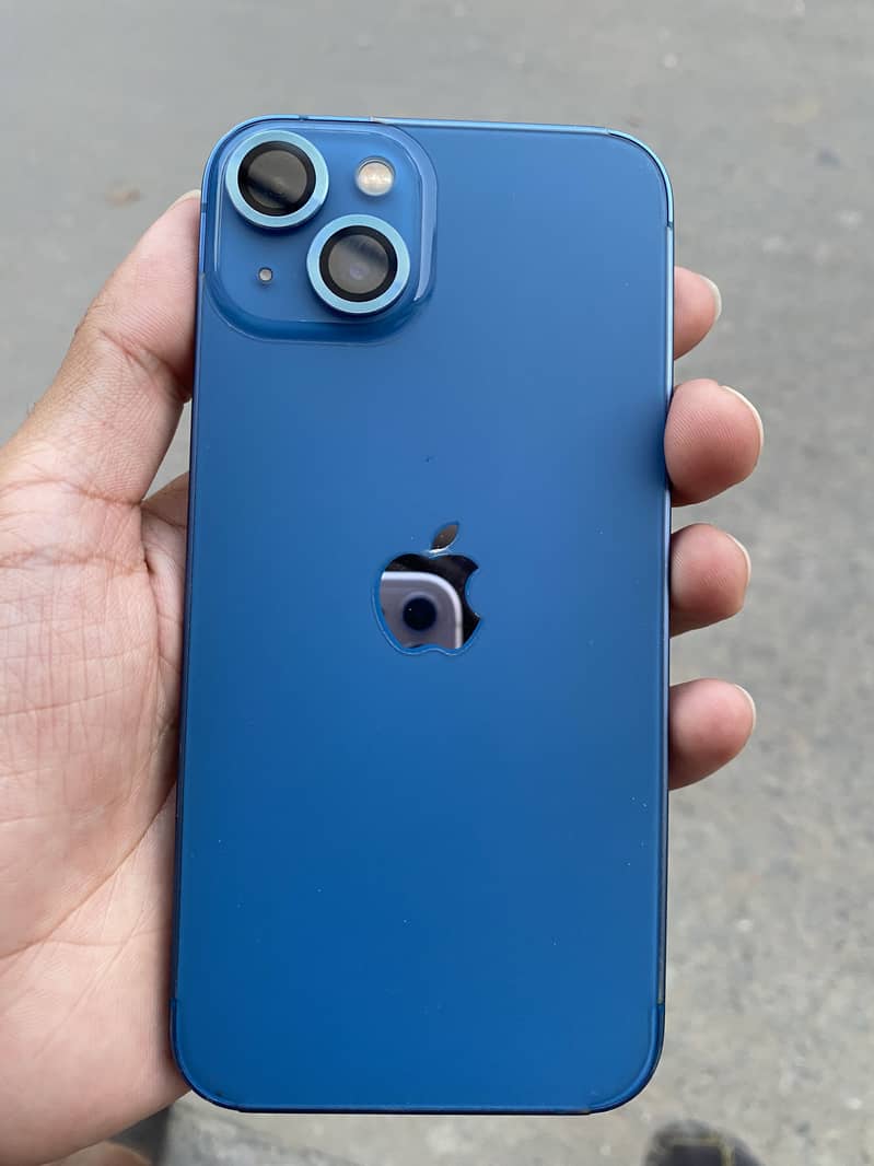 Apple iPhone 13 1