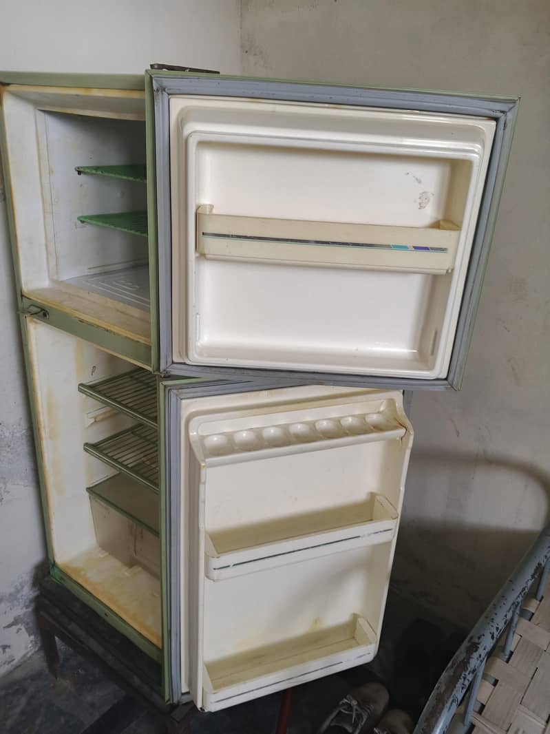 usable frige 2
