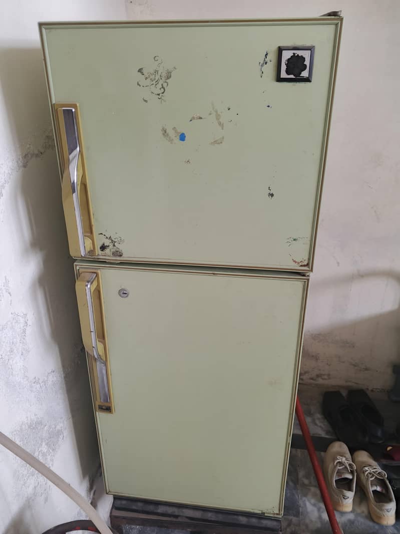 usable frige 4