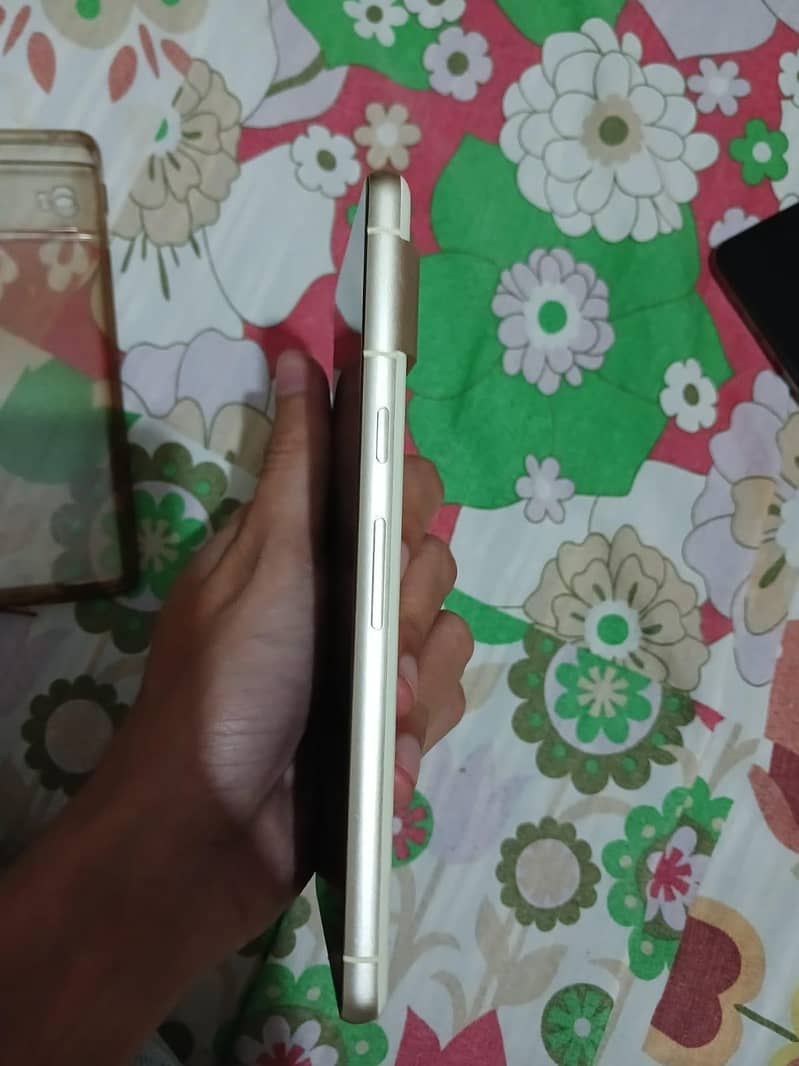 Google Pixel 7 2