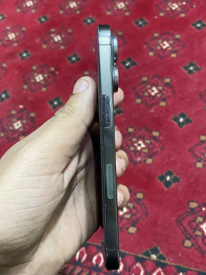 iPhone 13 Pro 5