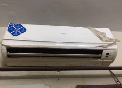 Haier split AC 1 ton up for sale