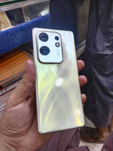 Infinix Zero 30