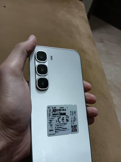 Infinix Hot 60 Pro