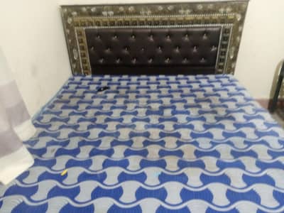 double bed urgent sale with 6inch mattress k sath