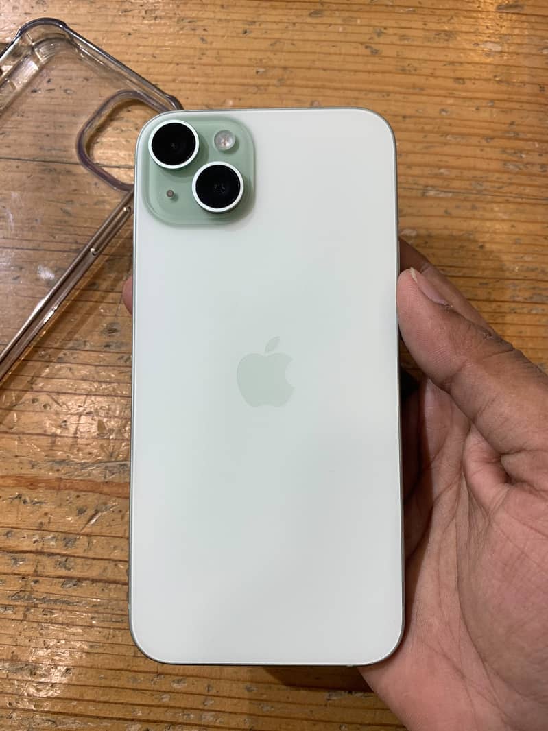 Apple iPhone 15 plus 2