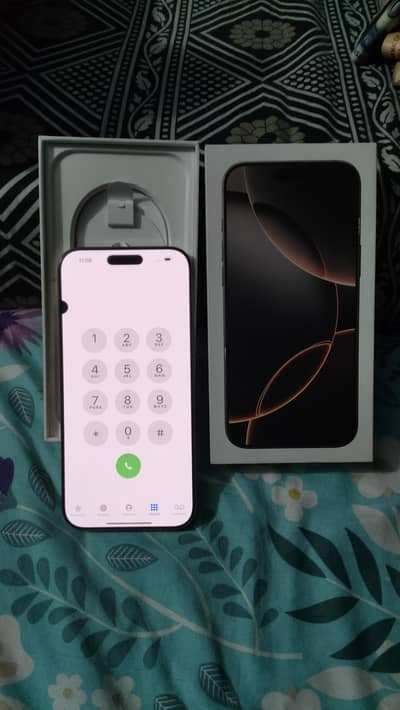 Apple iPhone 16 Pro Max