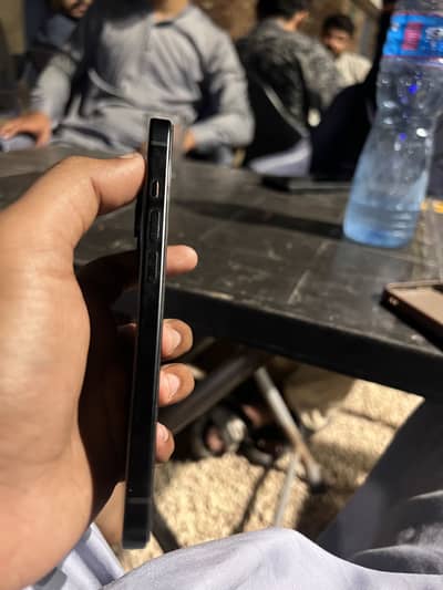 Apple iPhone 15