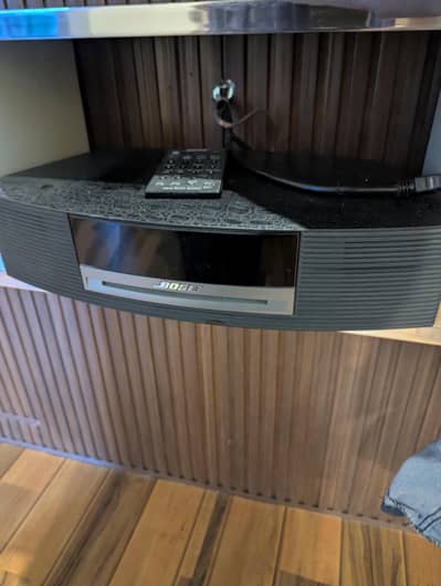 Bose soundwave speaker