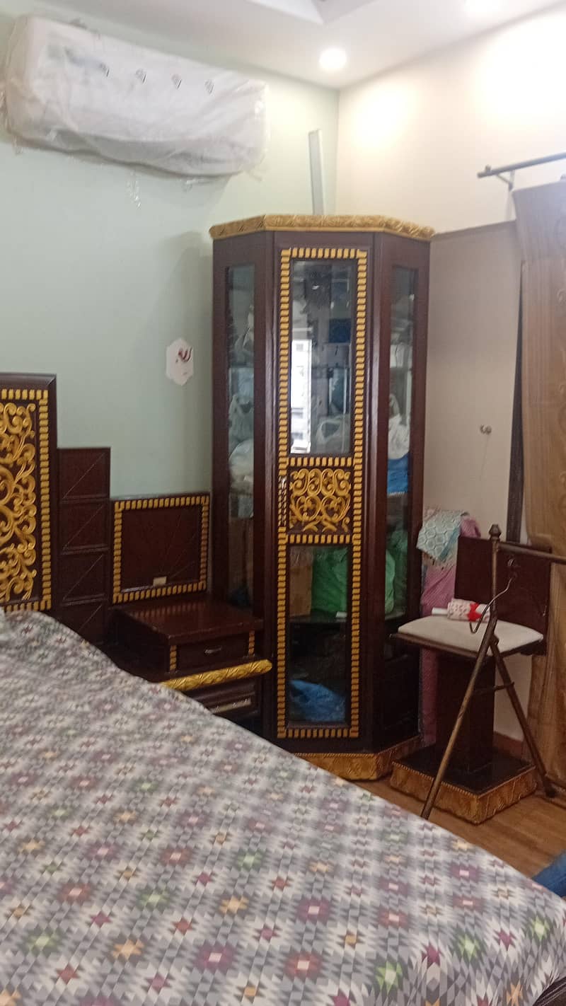 Without mattress 1
