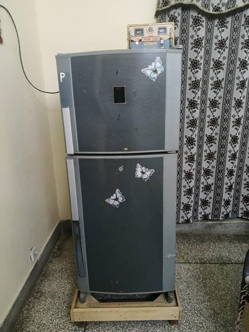 Dawlance fridge 1