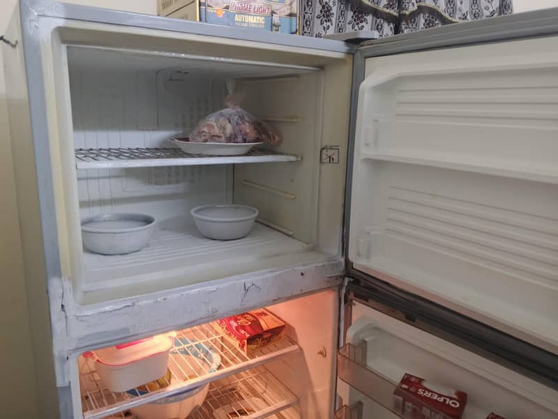 Dawlance fridge 6