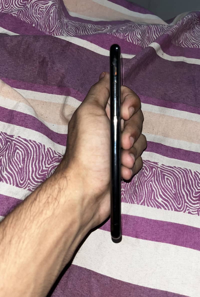 Apple iPhone X 1