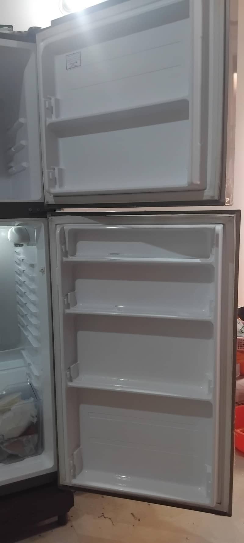 Large refrigerator 4