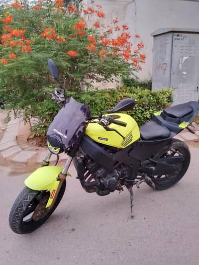 CBR 250rr fireblade