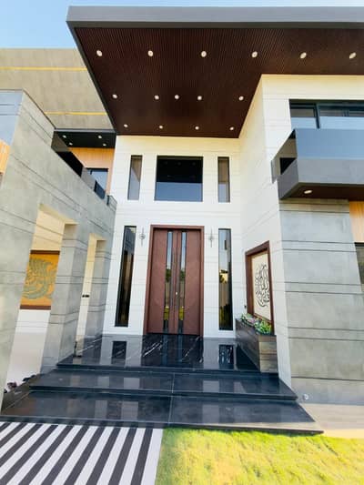2 Kanal Ultra Luxury House For Sale
