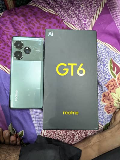 Realme GT 6