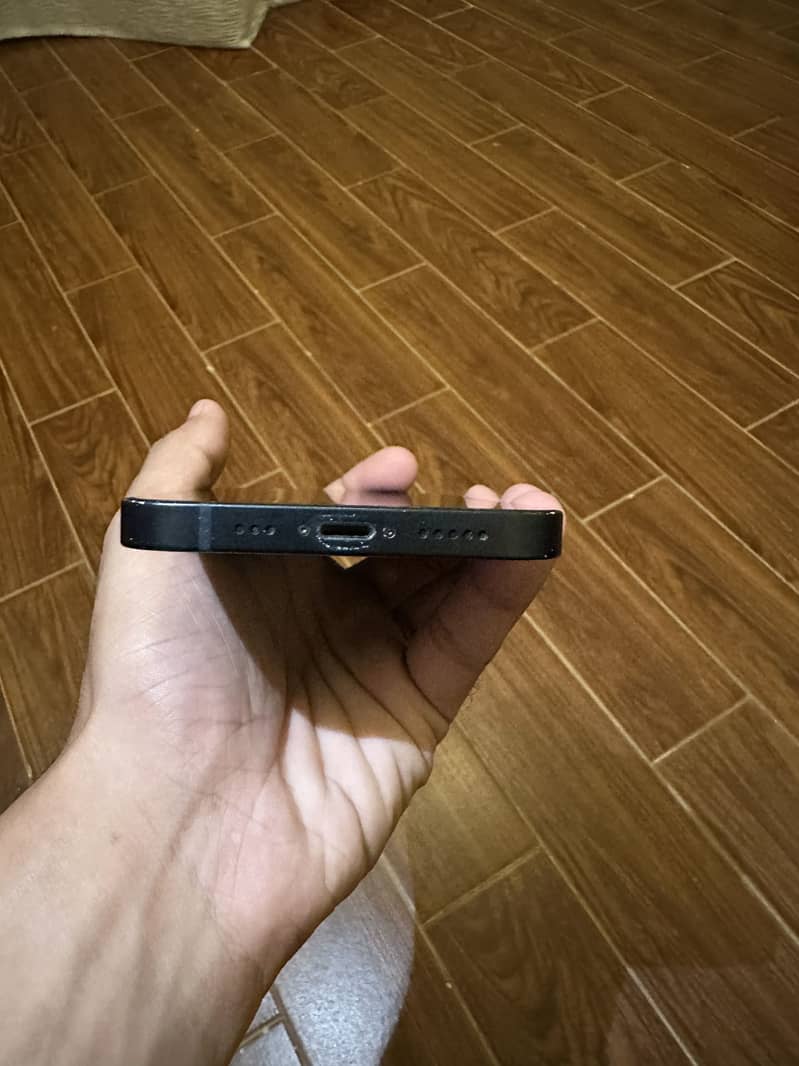 IPHONE 13 1