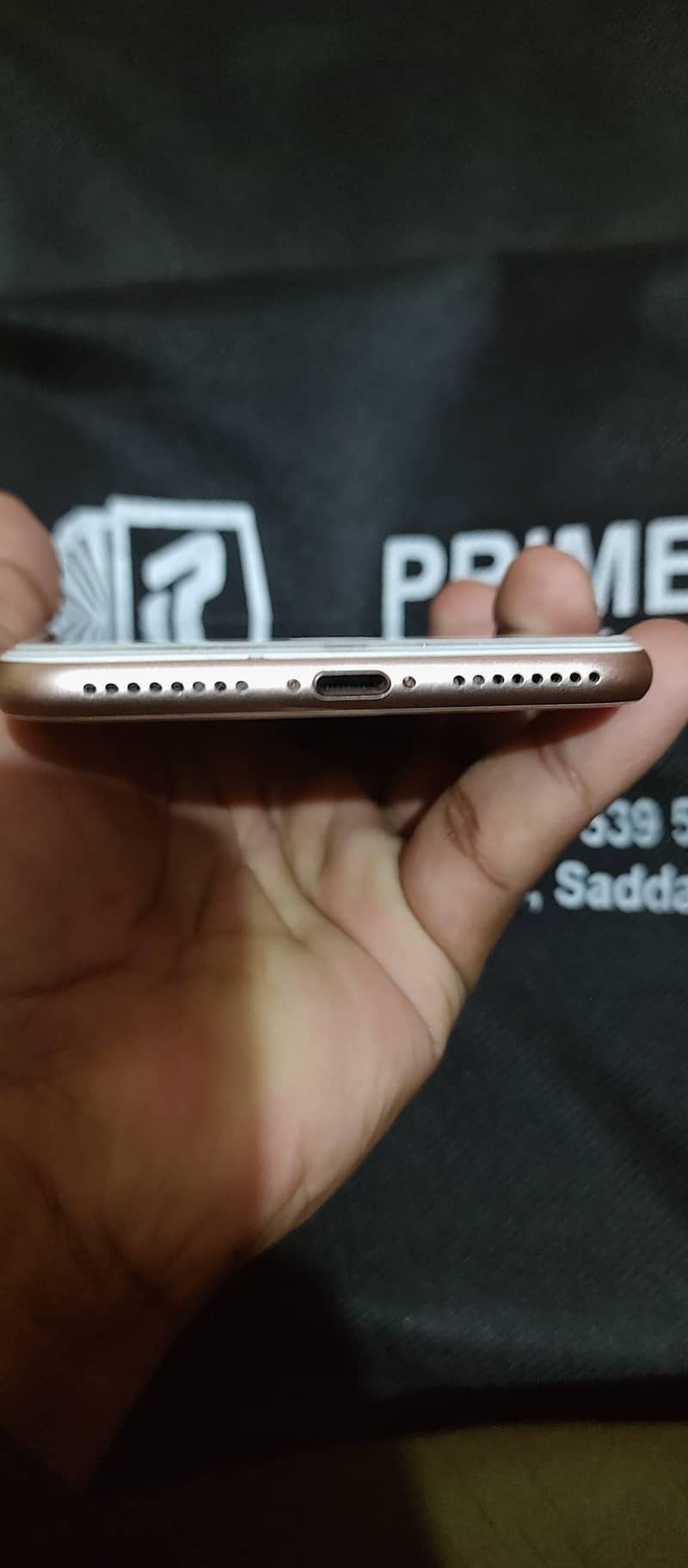 Apple iPhone 8 Plus 3