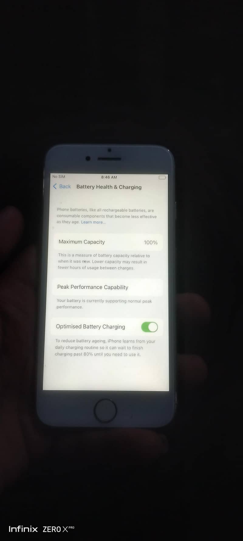 Apple iPhone 8 3