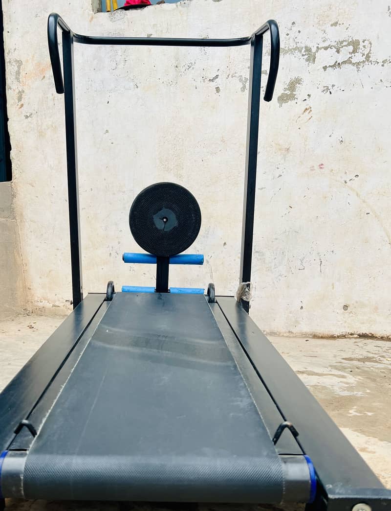 Running machine 2
