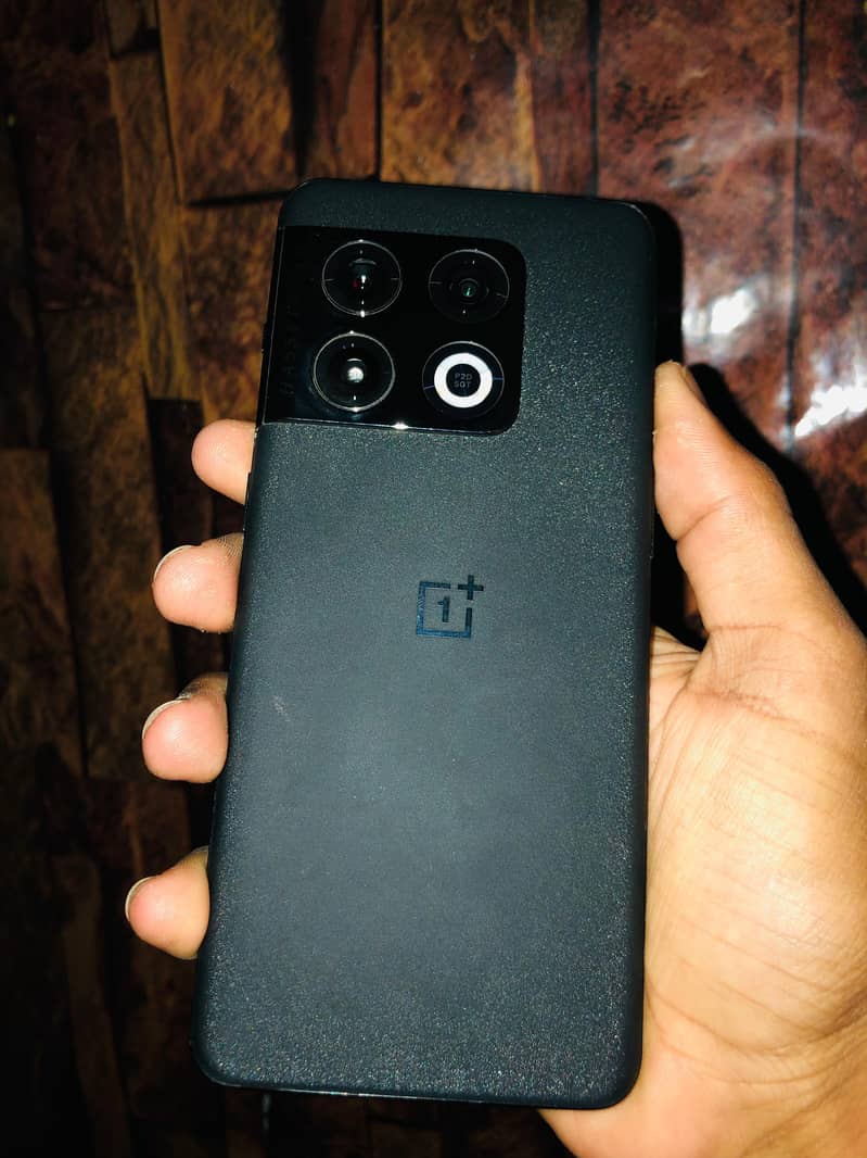 One Plus 10 Pro 0