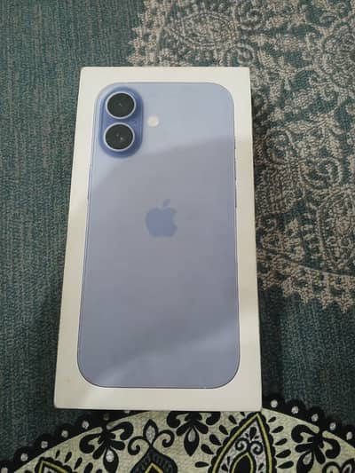 Apple iPhone 17 Box Pack Factory