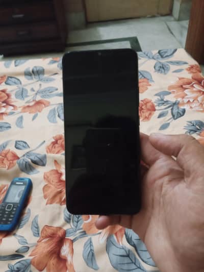 Real me C11 with box   2/32    Cheap price