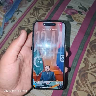 Apple iPhone 15