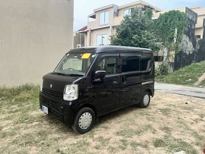 Suzuki Every Join 21 model isb registered