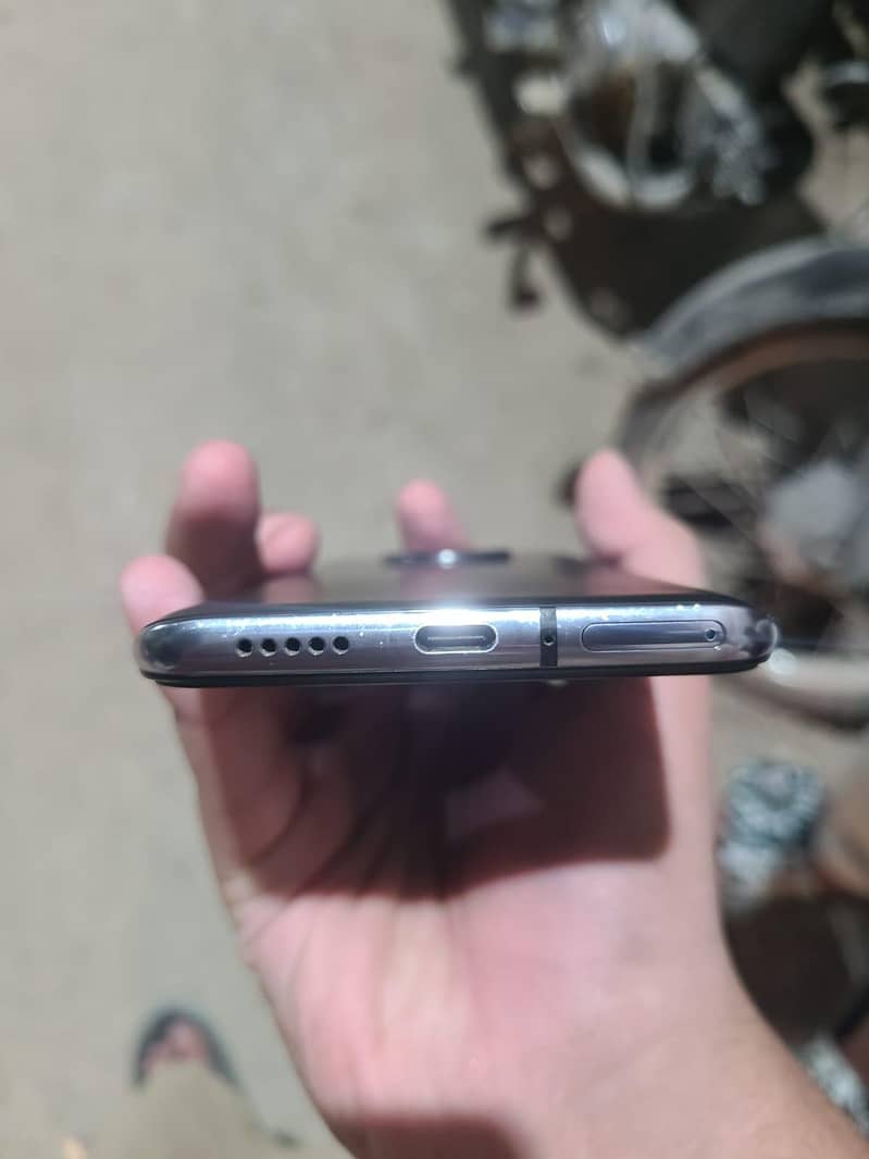 One Plus 7t 6