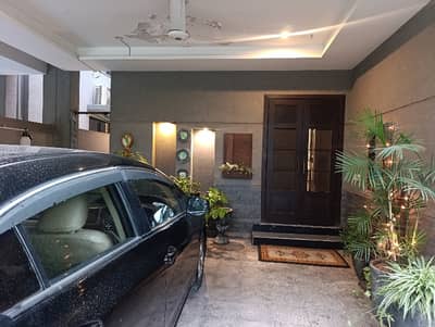 10 Marla House In Dha phase 8 Ex Air Avenue