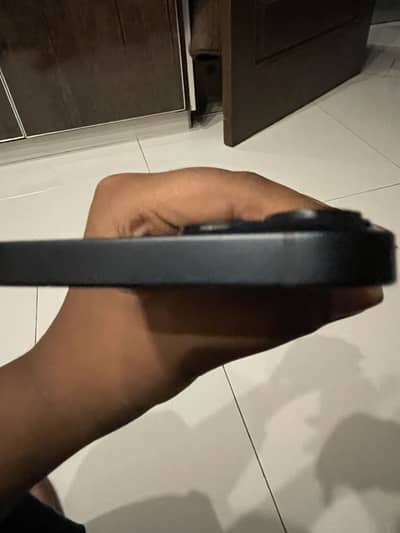 Apple iPhone 14