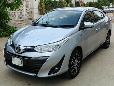 Toyota Yaris 1.5 ative 2022