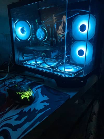 MID RANGE GAMING PC