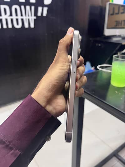 Apple iPhone 15 Pro Max 256GB With Box NON PTA