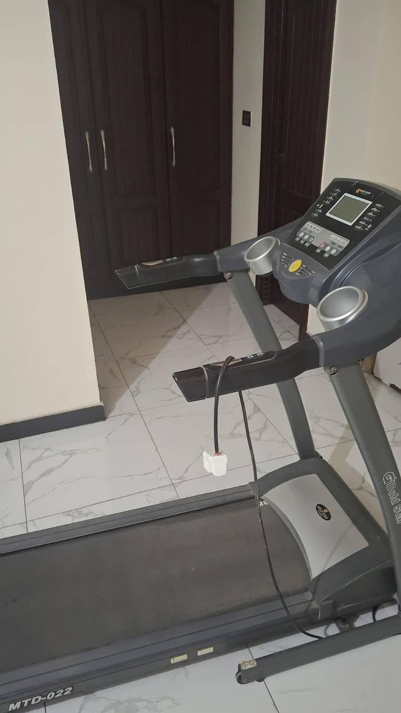 Running machine 1