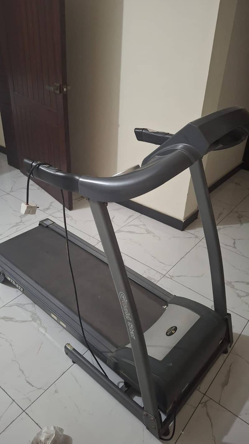 Running machine 2