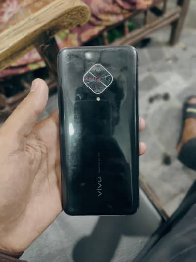 Vivo Y51