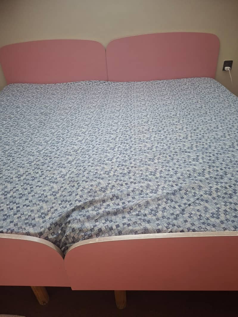 2 single bed 1