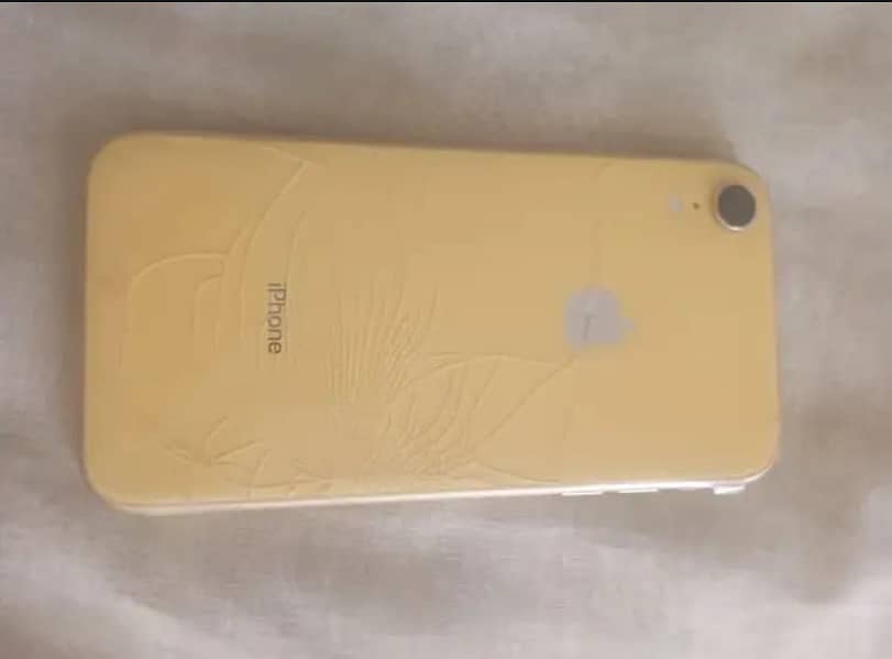 Apple iPhone XR 0
