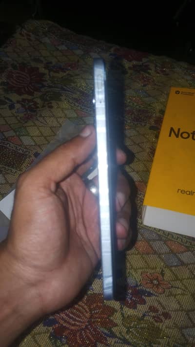 Realme Note 60