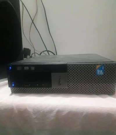 dell core 2 6GB ram 500GB hard 3.0 processor