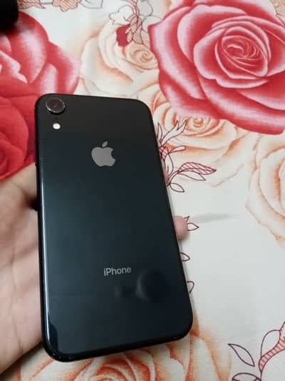 Apple iPhone XR