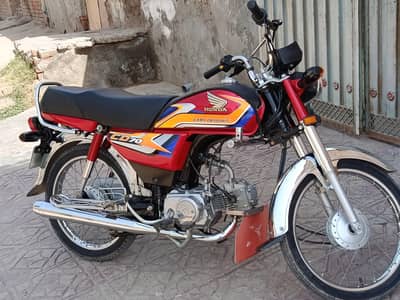 Honda CD 70 Model 2025 Red Colour