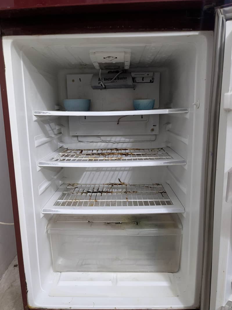 refrigerator 5